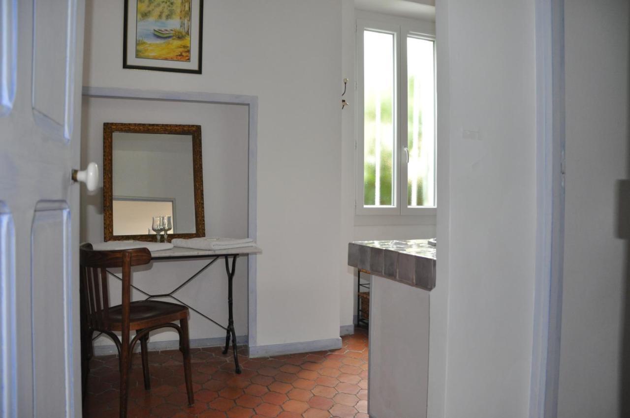 La Figuiere Fontaine De Vaucluse Bed & Breakfast ภายนอก รูปภาพ